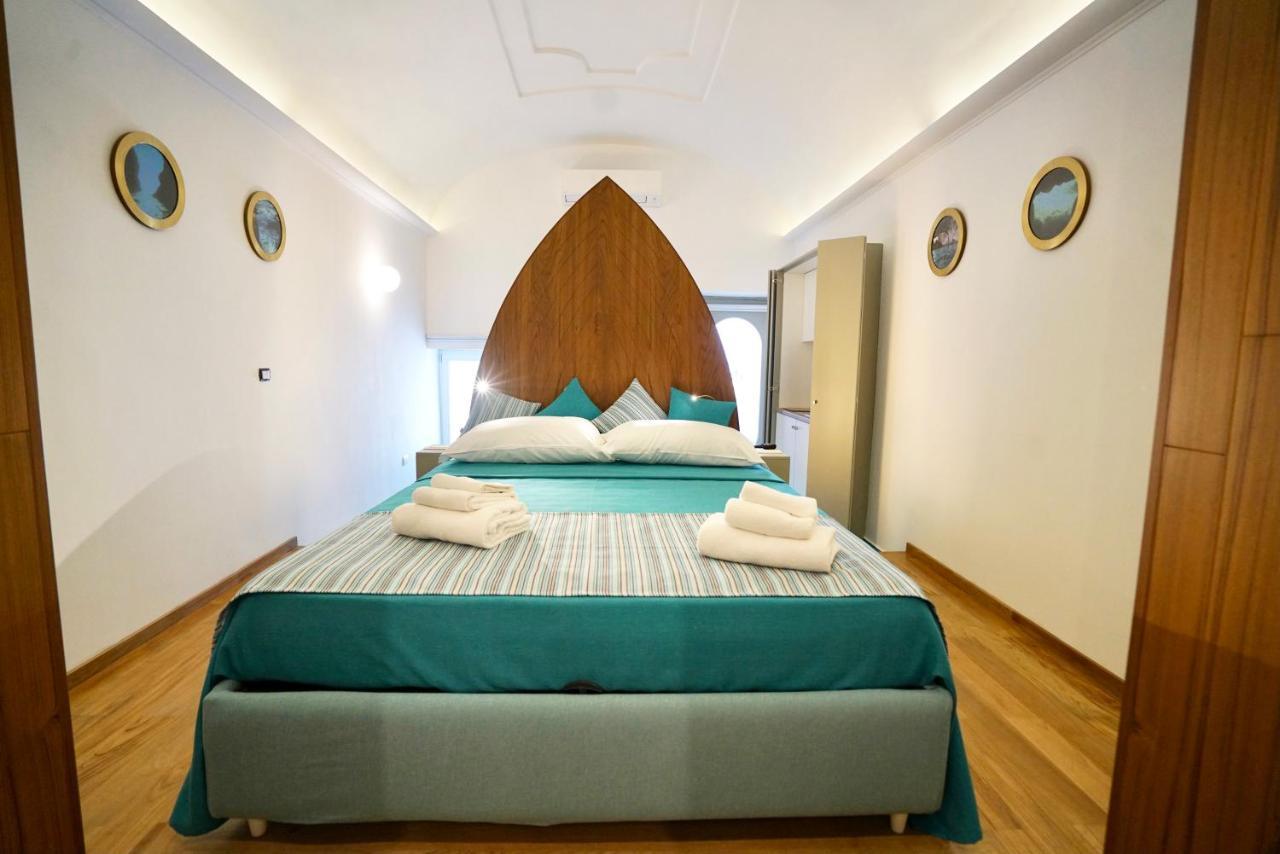 Grotta Verde Luxury Suite By Caprirooms Exteriér fotografie